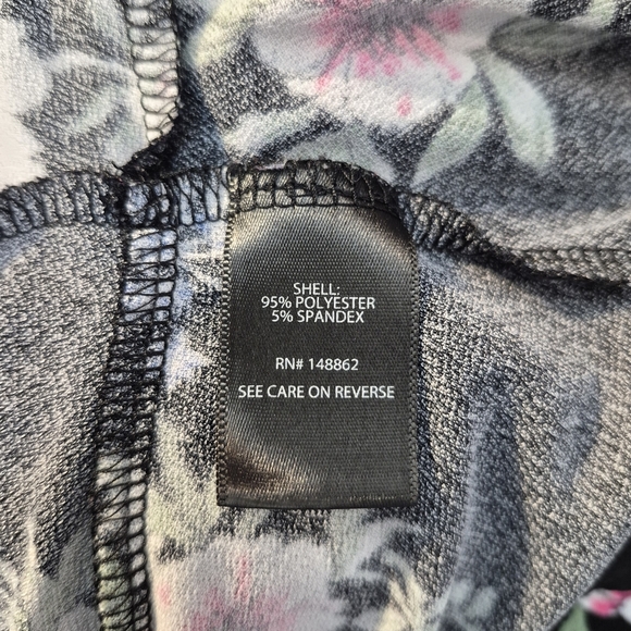 Torrid Dress Black Floral Cold Shoulder Wrap Surplice Vneck Flounced Hem Size  L - Picture 10 of 10